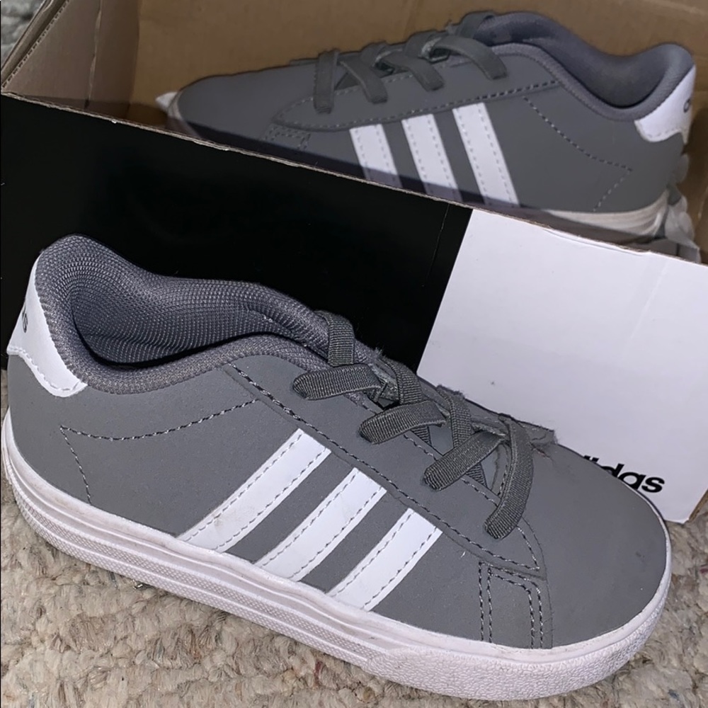 Boys Adidas Sneakers